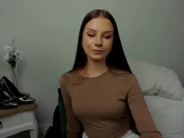 girl Sex Cam Older Woman with emilycharming