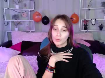 girl Sex Cam Older Woman with milkywayo_o