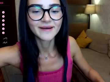girl Sex Cam Older Woman with space_up