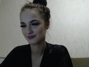 couple Sex Cam Older Woman with lovely_milka