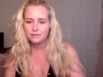 girl Sex Cam Older Woman with blonde4lyfe