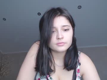girl Sex Cam Older Woman with litttle_baby