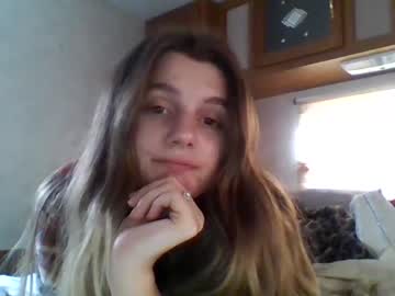 girl Sex Cam Older Woman with sasssykitty420