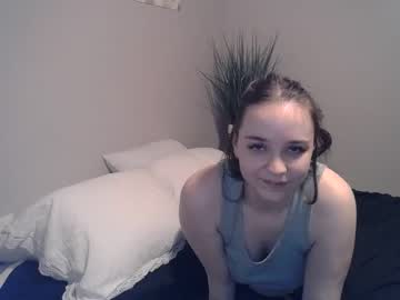 girl
        sweetpiebri cam image #134065
