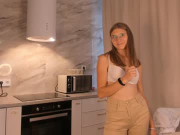 girl
        mariaschristy cam image #114896