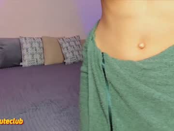girl
        unhollymeow cam image #59304