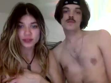couple
        bluntsandblowjobs cam image #146359