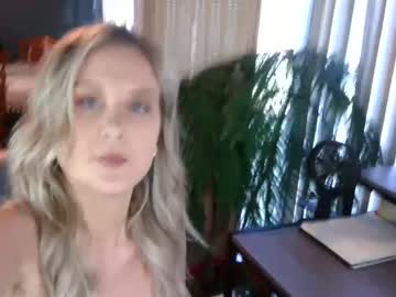 girl
        naughty_rosie69 cam image #162119