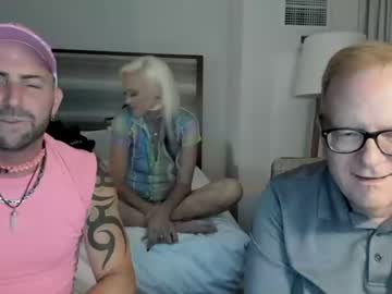 couple
        whaaaaaaaat cam image #1842