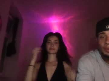 couple
        lenonextdoor cam image #193417