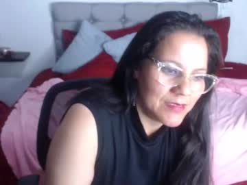 girl
        aghata__ cam image #66963