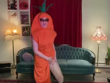 girl
        bigredcarrott cam image #100007