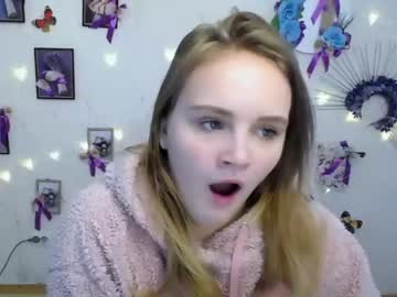 girl
        shy_cute_emma_ cam image #10855