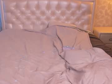 girl
        _bluceleste_ cam image #48152