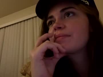 girl
        holyfairyxo cam image #162413