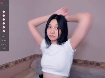 girl
        alwayssmile8 cam image #133812
