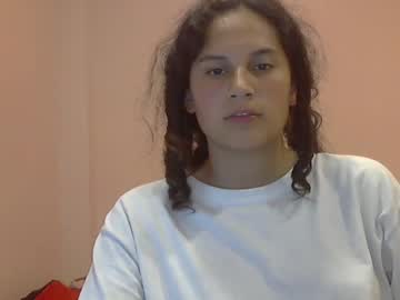 couple
        natural_girls cam image #64703