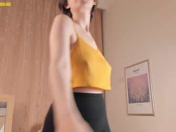 girl
        monicalaura cam image #98407