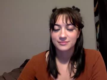 girl
        sage_crystal cam image #108603