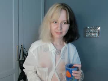girl
        shelleybanford cam image #174918
