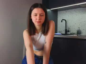 girl
        chaturbaby_x cam image #251695