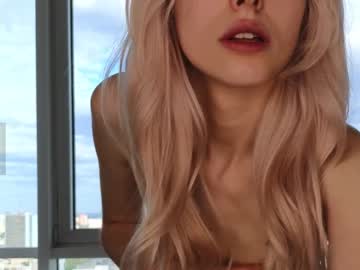 girl
        darelleclive cam image #168298