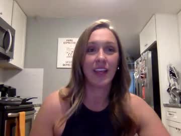 girl
        rubmyclit22 cam image #203695