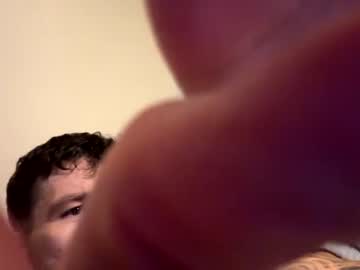 couple
        daddydiggler41 cam image #153526