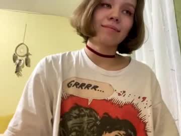 girl
        lonely_lina cam image #142880