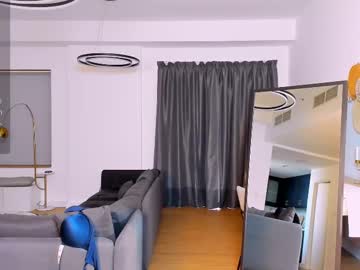 girl
        sonya__redhead cam image #199102