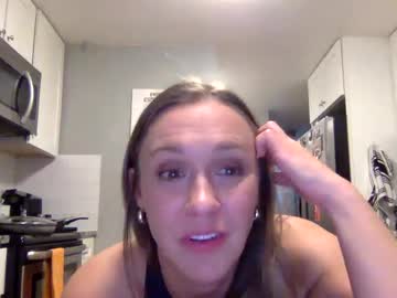 girl
        rubmyclit22 cam image #203703