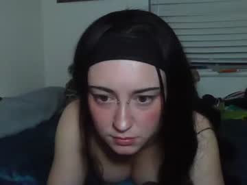 girl
        maddisonlovergirlxo cam image #144624