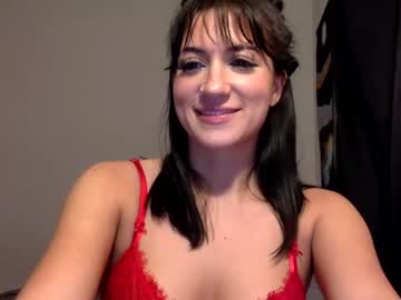 girl
        sage_crystal cam image #108618