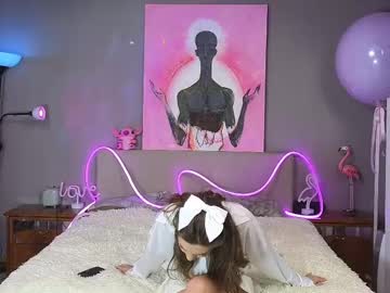 girl
        saintehera cam image #251656