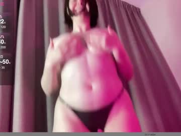 girl
        rachelklark cam image #213675