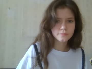 girl
        lilolum cam image #157731