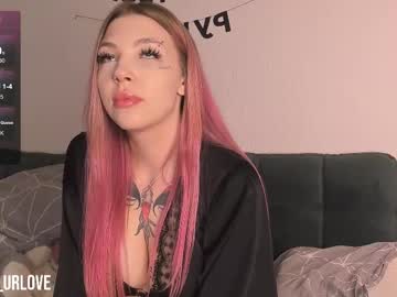 girl
        stacy__vice cam image #244083