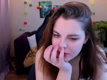 girl
        lillillyevans cam image #57047