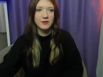 girl
        lina_vi cam image #222523