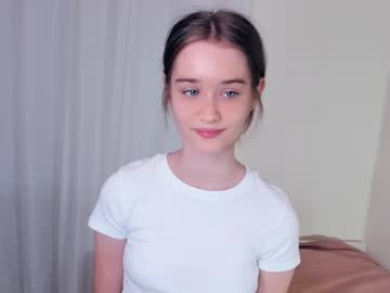 girl
        marionfuuller cam image #120637