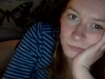 girl
        robinblackly cam image #38086