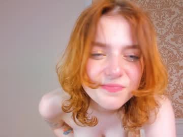 girl
        taitedrover cam image #185680