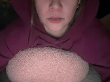 girl
        princessoftenis44 cam image #215563