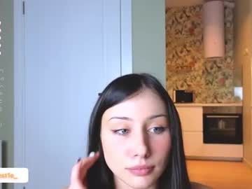 girl
        kingkong_my_bf cam image #171241