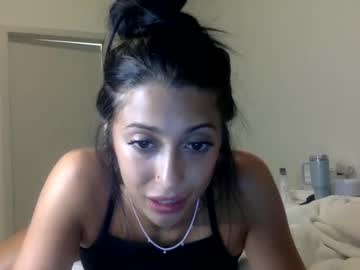 girl
        marissabaker cam image #179746