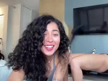 girl
        sofiafox_baexx cam image #176084