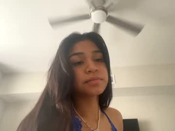 girl
        mommyandfuckingdaddy cam image #166771