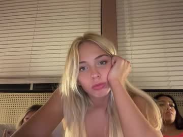 girl
        jenniferaddison cam image #205277