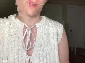 girl Sex Cam Older Woman with maddyhasyummypussy