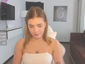 girl Sex Cam Older Woman with adrianawow1
